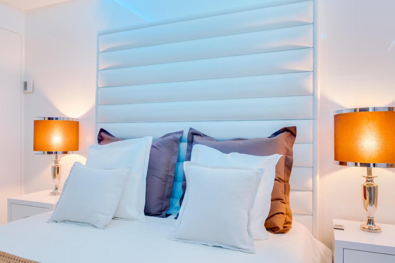 Gold Suites - Luxurious Apartment - Sea View Виламура Экстерьер фото