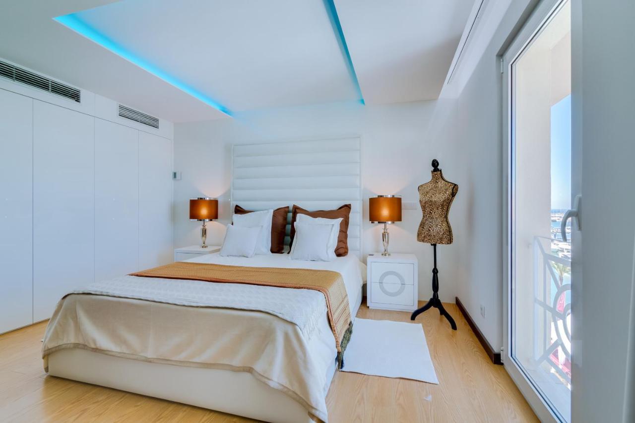 Gold Suites - Luxurious Apartment - Sea View Виламура Экстерьер фото