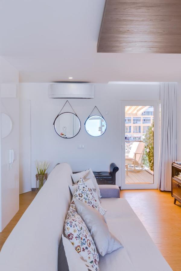 Gold Suites - Luxurious Apartment - Sea View Виламура Экстерьер фото